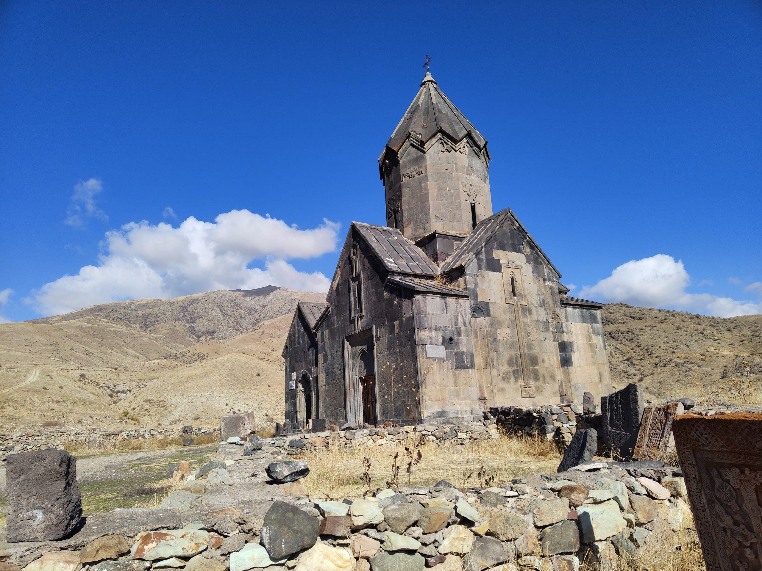 Saint Stepanos, Tanahat monastery