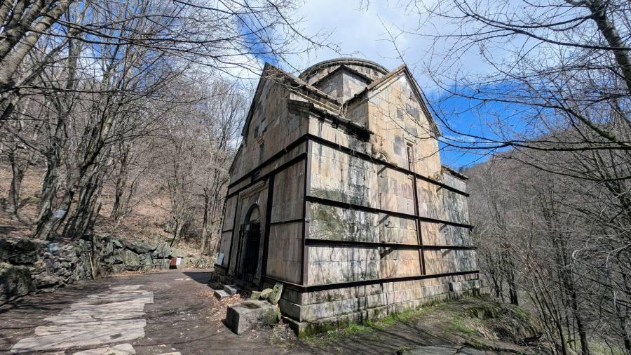 Jukhtak Vank (Ջուխտակ վանք)