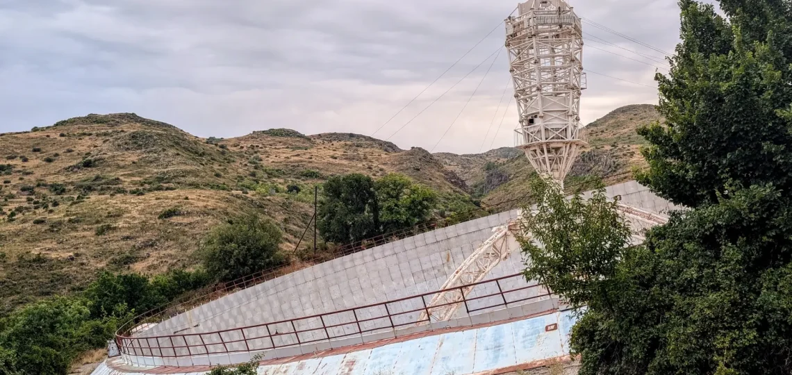Panoramic view of Herouni's radio-optical telescope