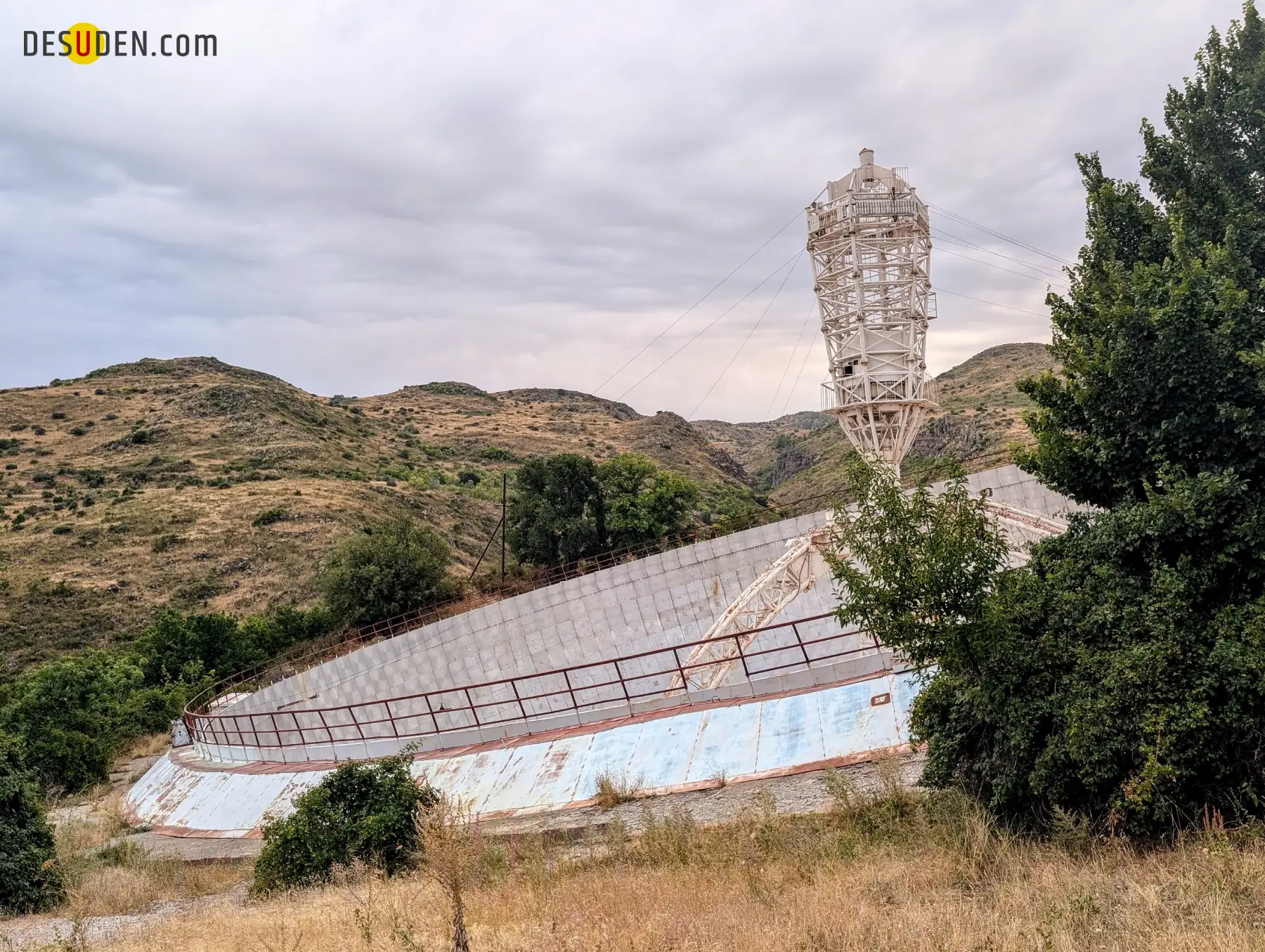 Panoramic view of Herouni's radio-optical telescope
